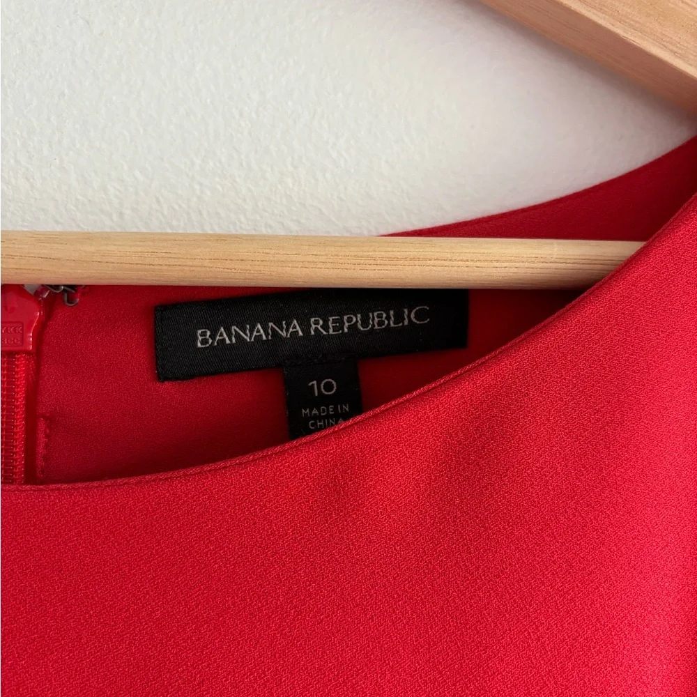 Banana Republic Coral Red Sheath Dress with 3/4 Flutter Sleeves - Picture 2 of 10